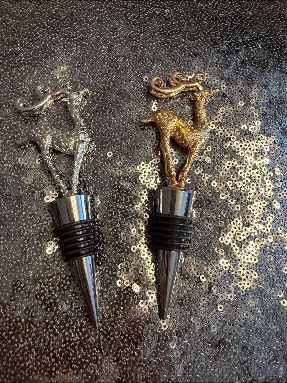 Set of Reindeer Wine Bottle Stoppers, Gold & Silver, New, Never Used, No Box